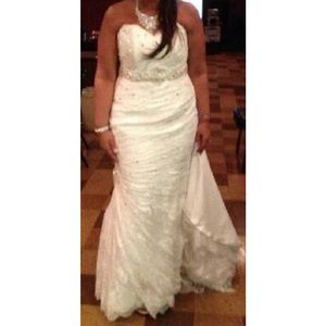 Maggie Sottero Size 12